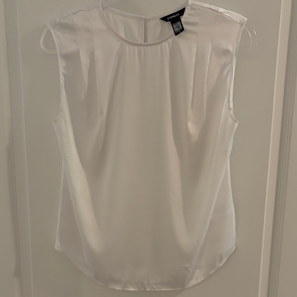 Express Elegant White Sleeveless Blouse